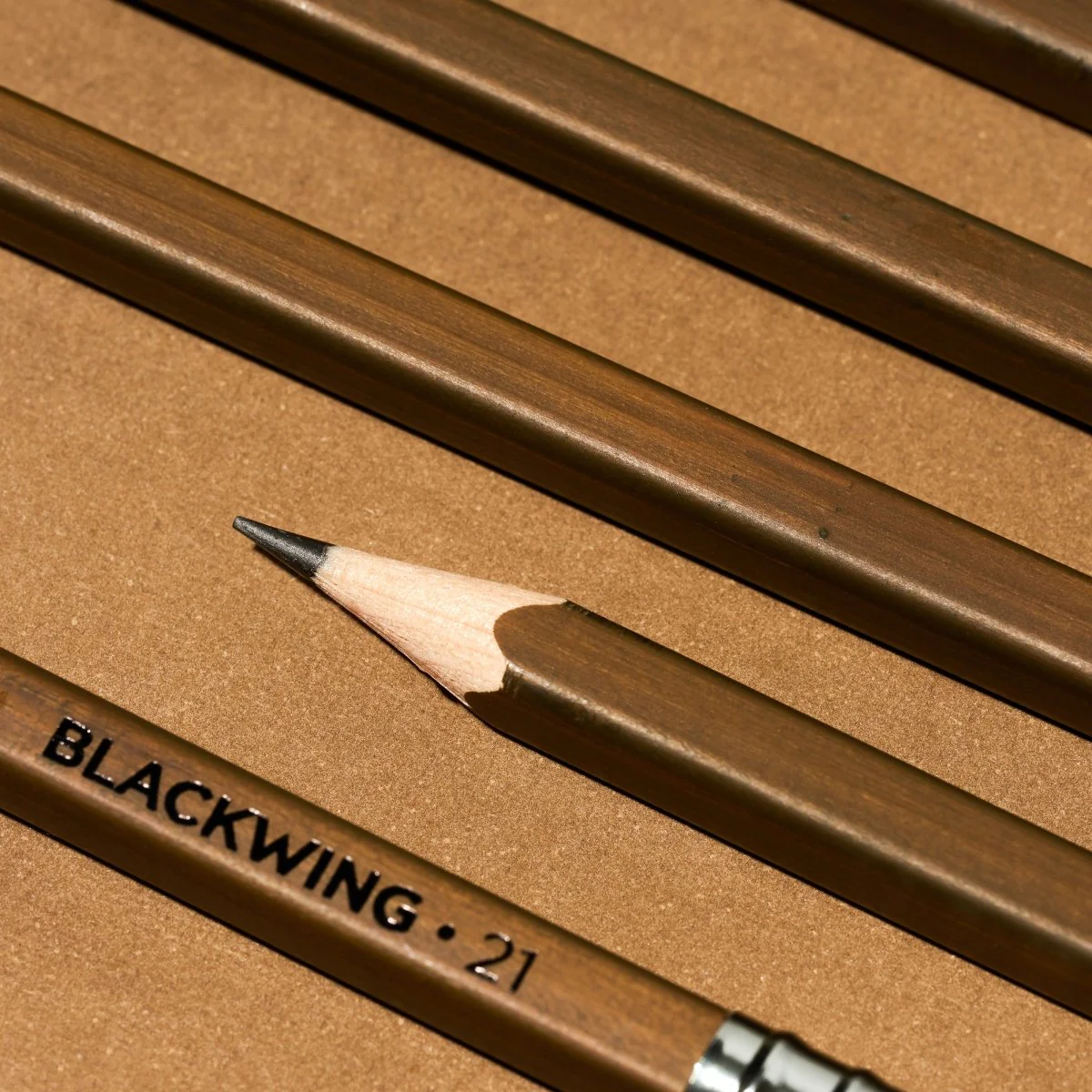 Blackwing Volume 21 - Set of 12 Pencils - Image 4