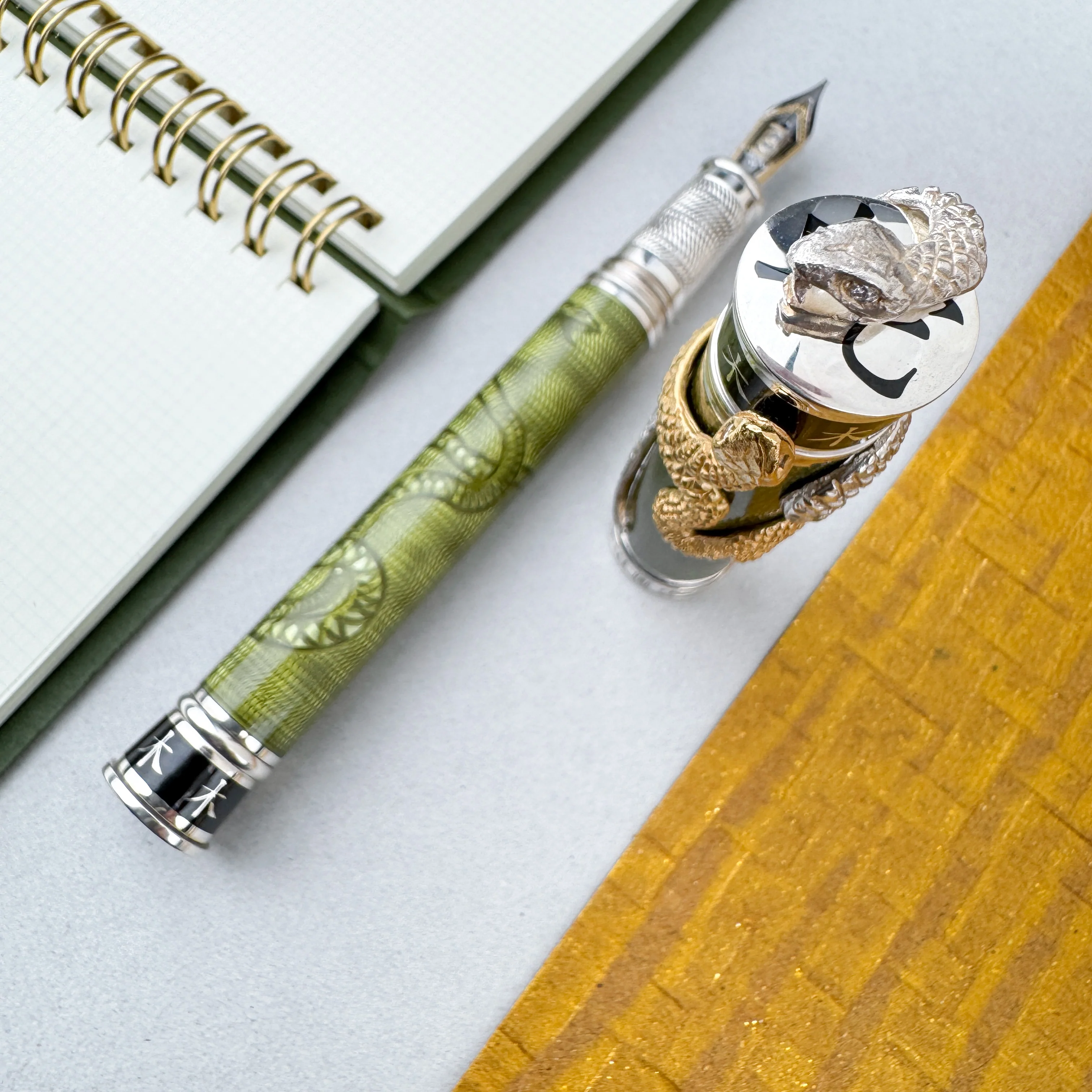 David Oscarson Black Water Snake Fountain Pen - Light Green w/ Gold (Limited Edition #08/08) - Image 5