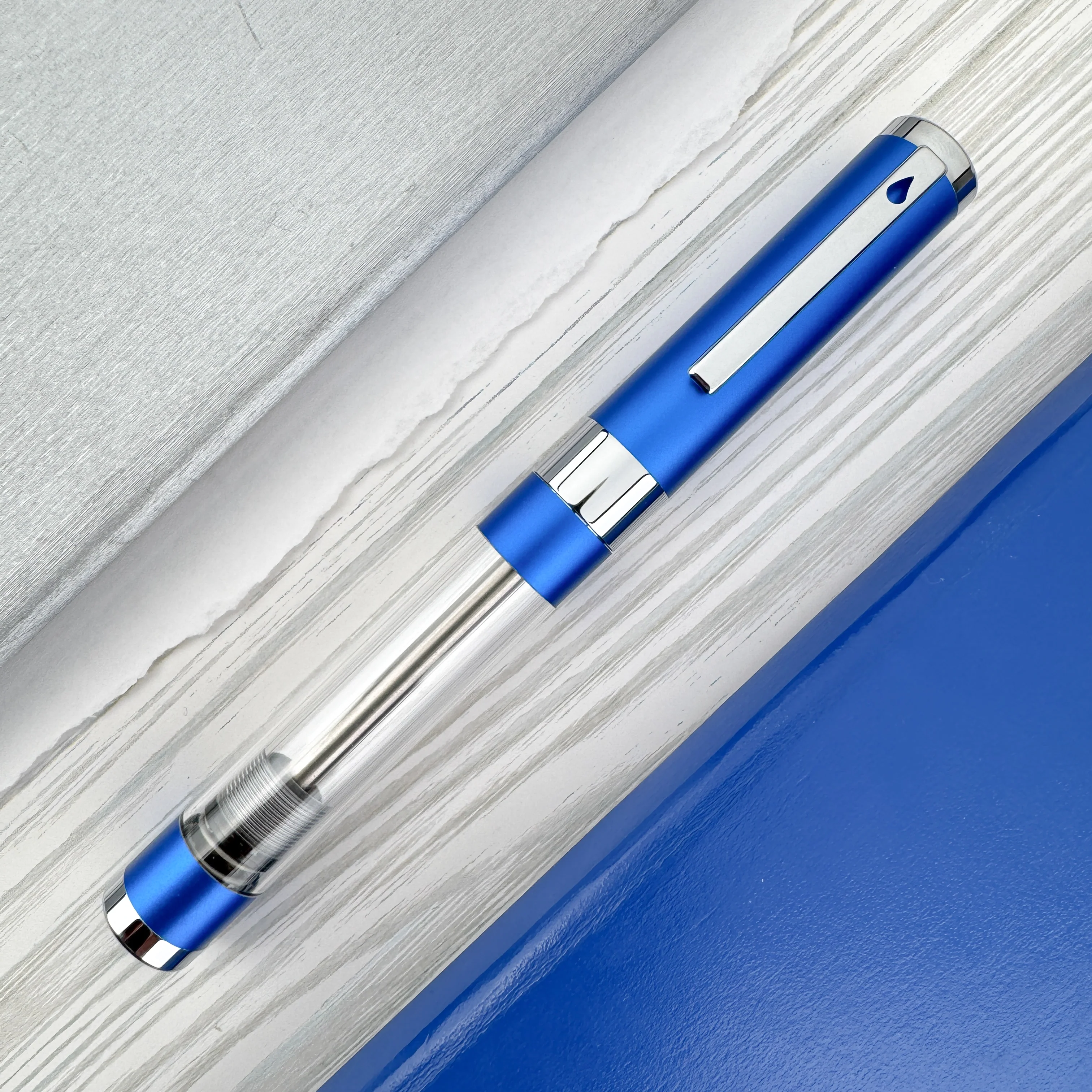 Diplomat Nexus Fountain Pen - Demo Blue/Chrome - Image 2