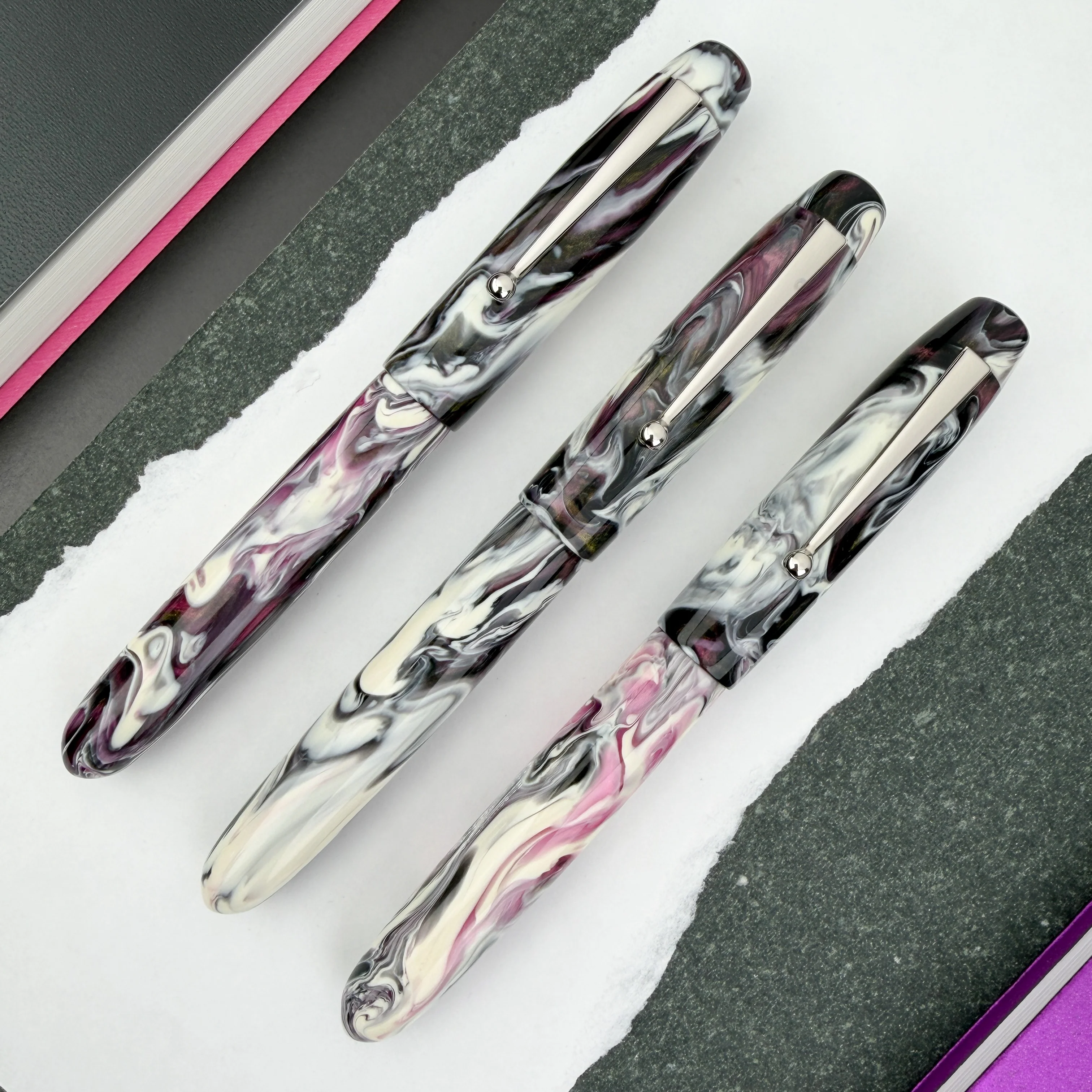 Edison Collier Fountain Pen - Blackberry Cobbler (Atlas Exclusive) - Image 3