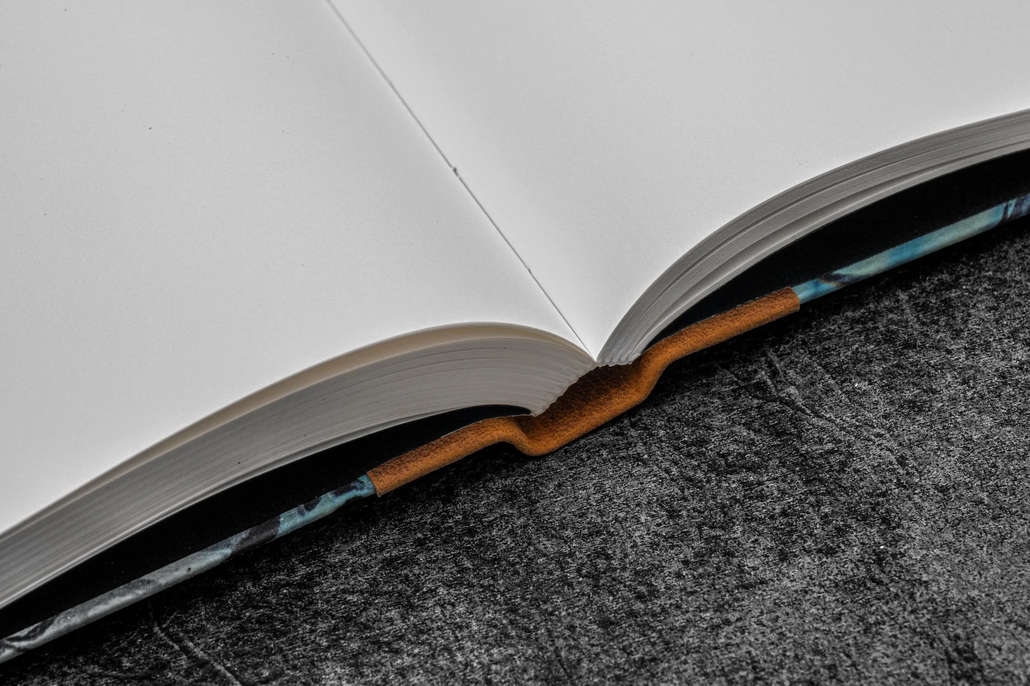 Galen Leather Marbled Notebook - TR Blank Paper - A5 - Image 2
