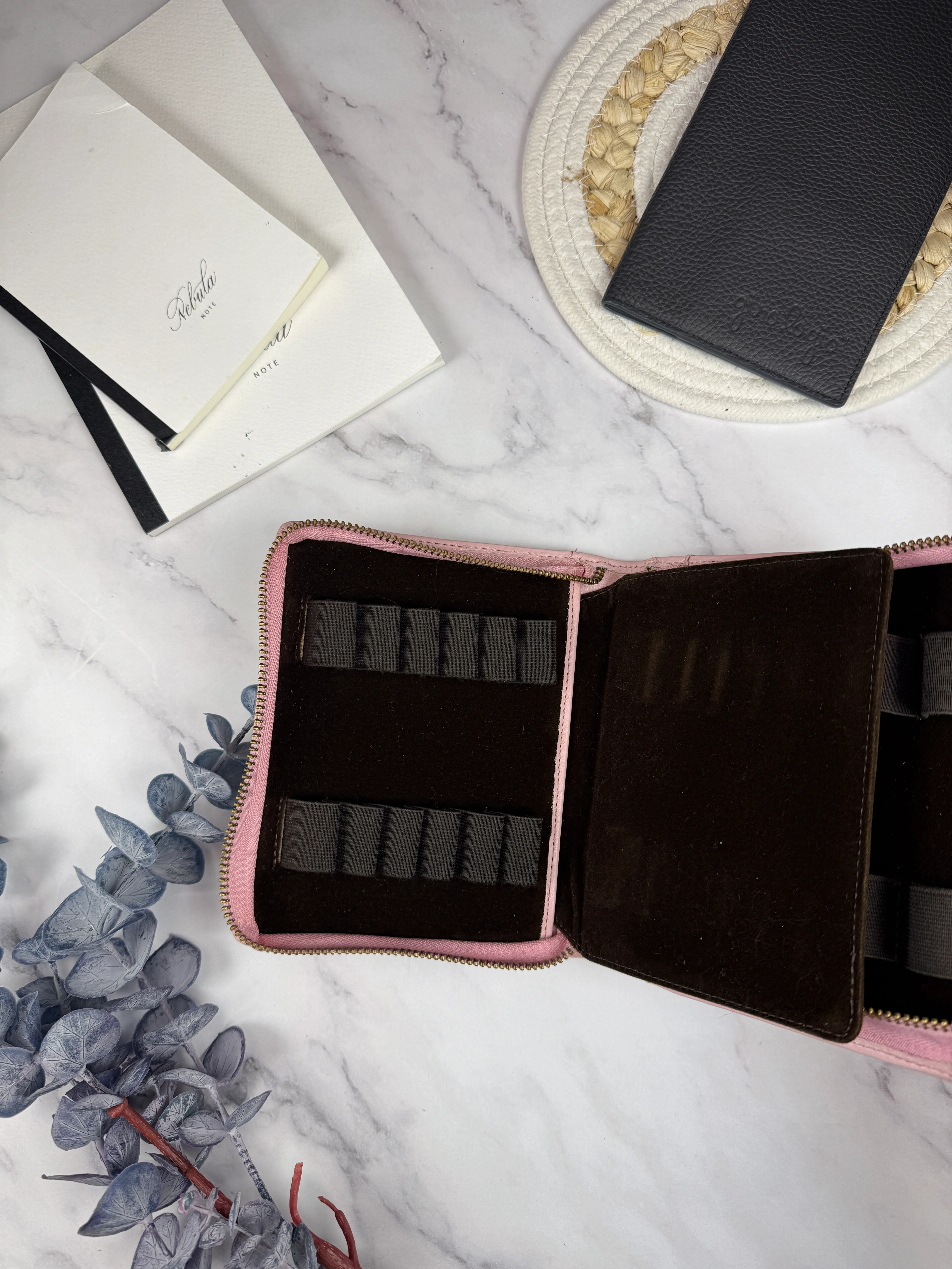 Girologio 12 Pen Zippered Case - Image 18
