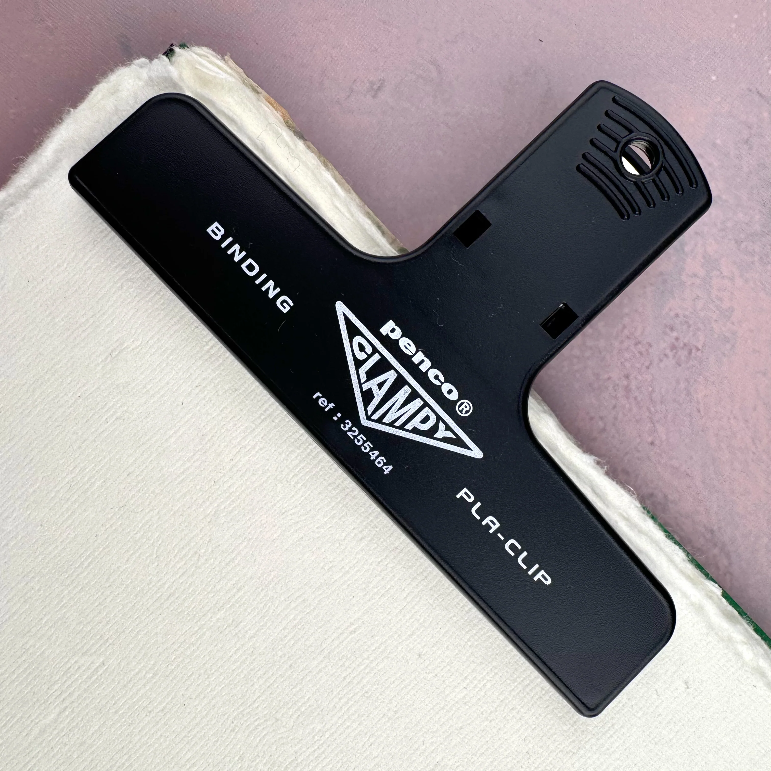Hightide Plastic Clip - Image 3