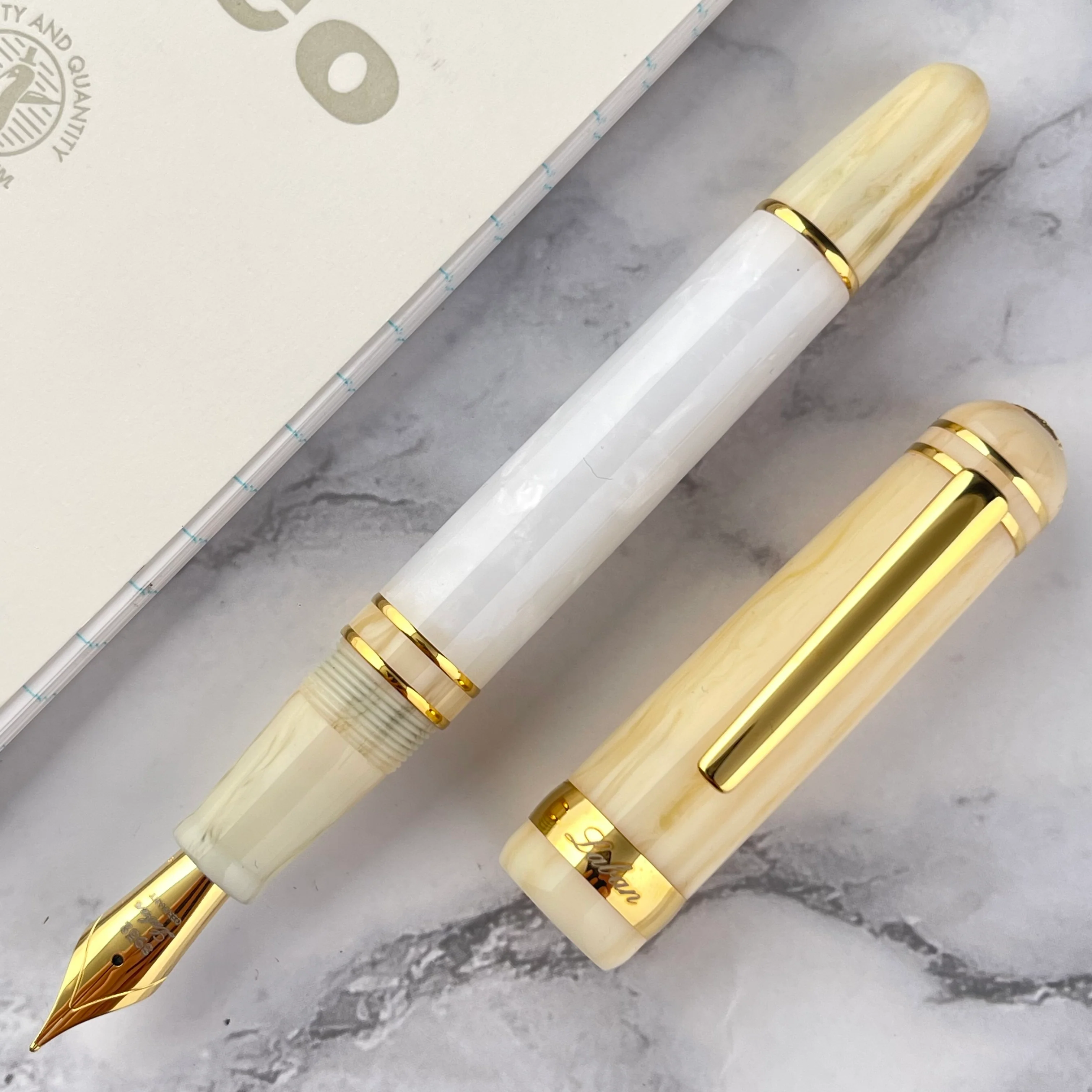 Laban 325 Fountain Pen - Snow - Image 4