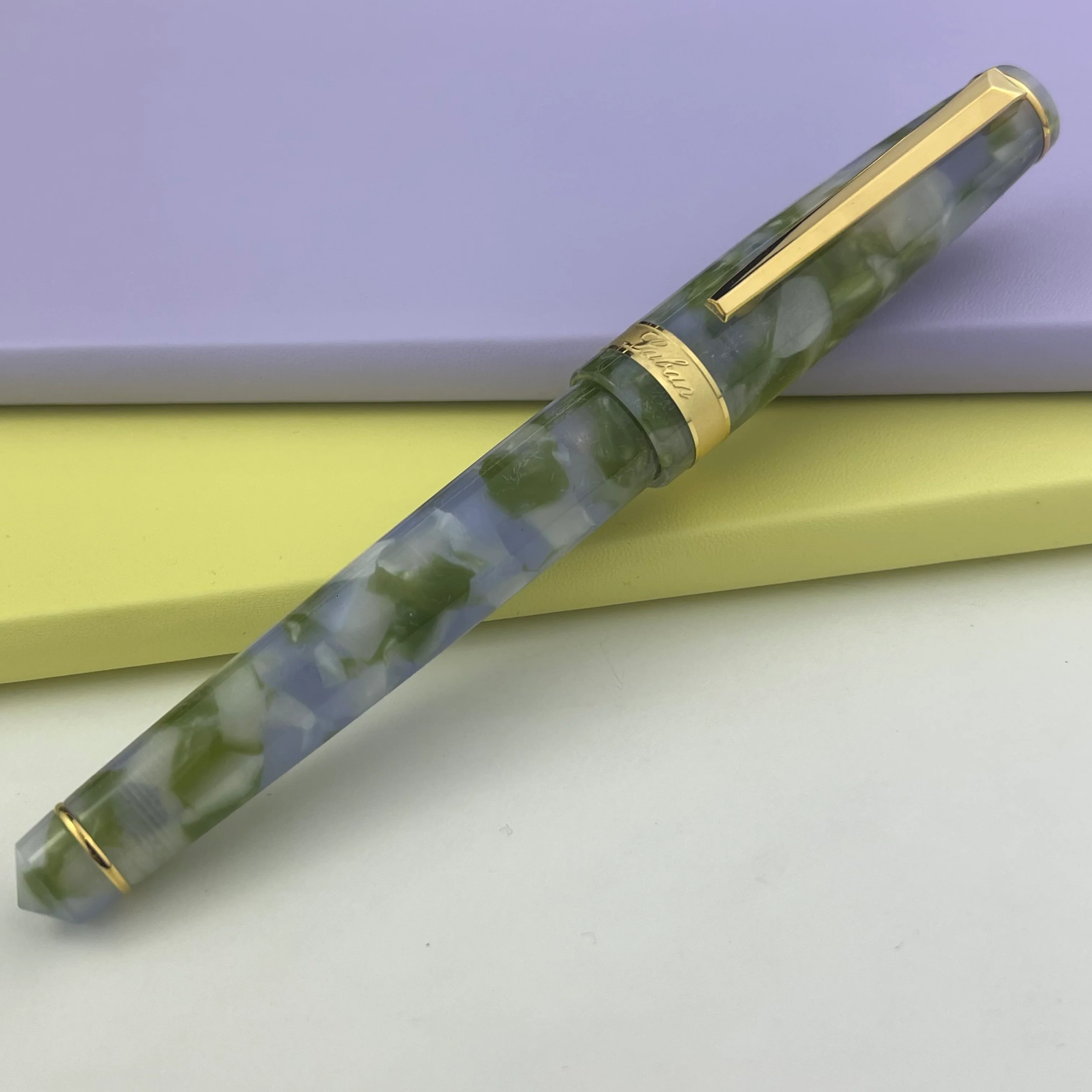 Laban Rosa Fountain Pen - Lilac - Image 5