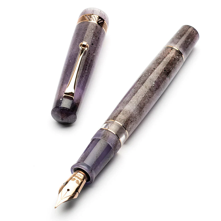 Leonardo Momento Magico Fountain Pen - Amethyst w/ Rose Gold - Image 3