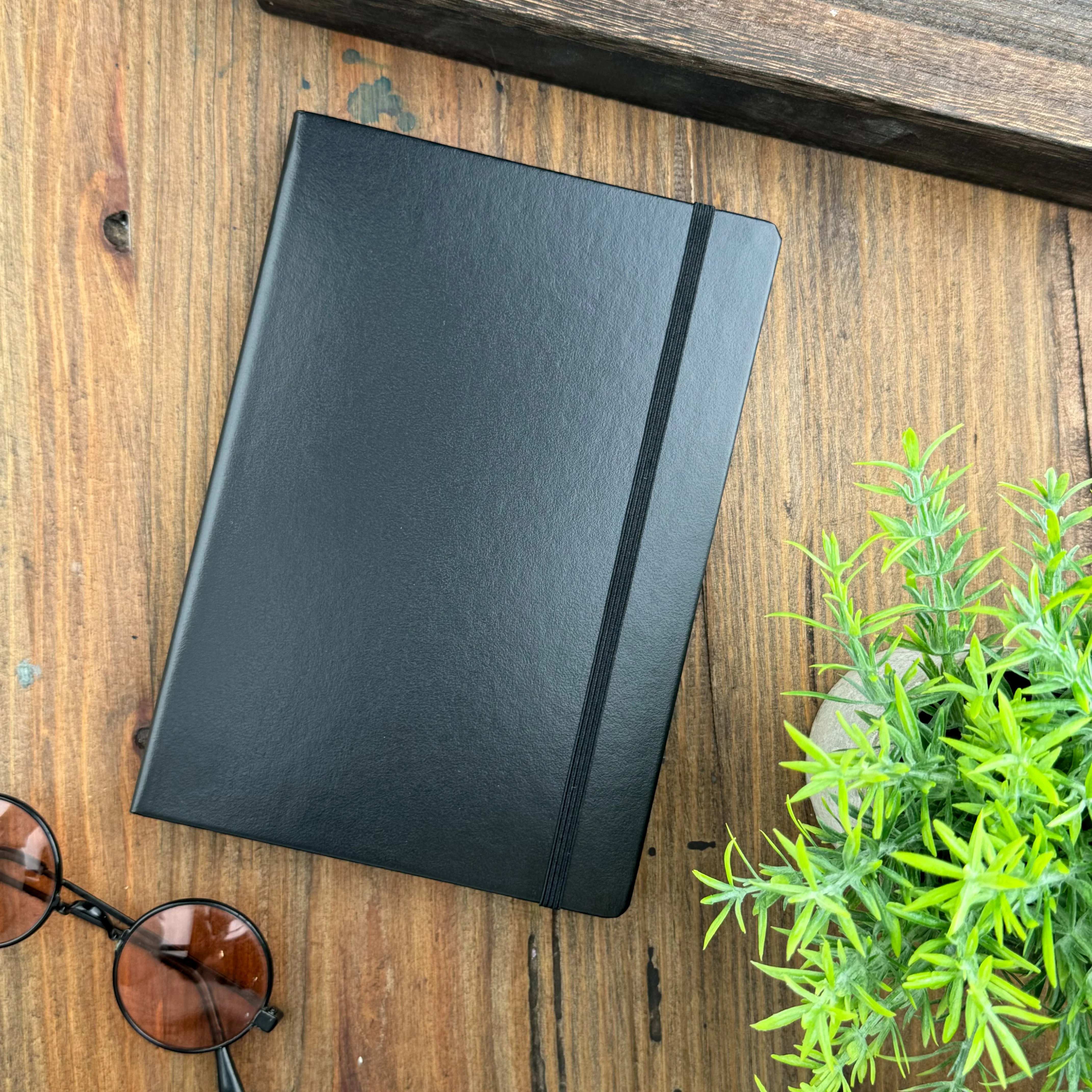 Leuchtturm A5 120g Hardcover Notebook - Plain - Image 4