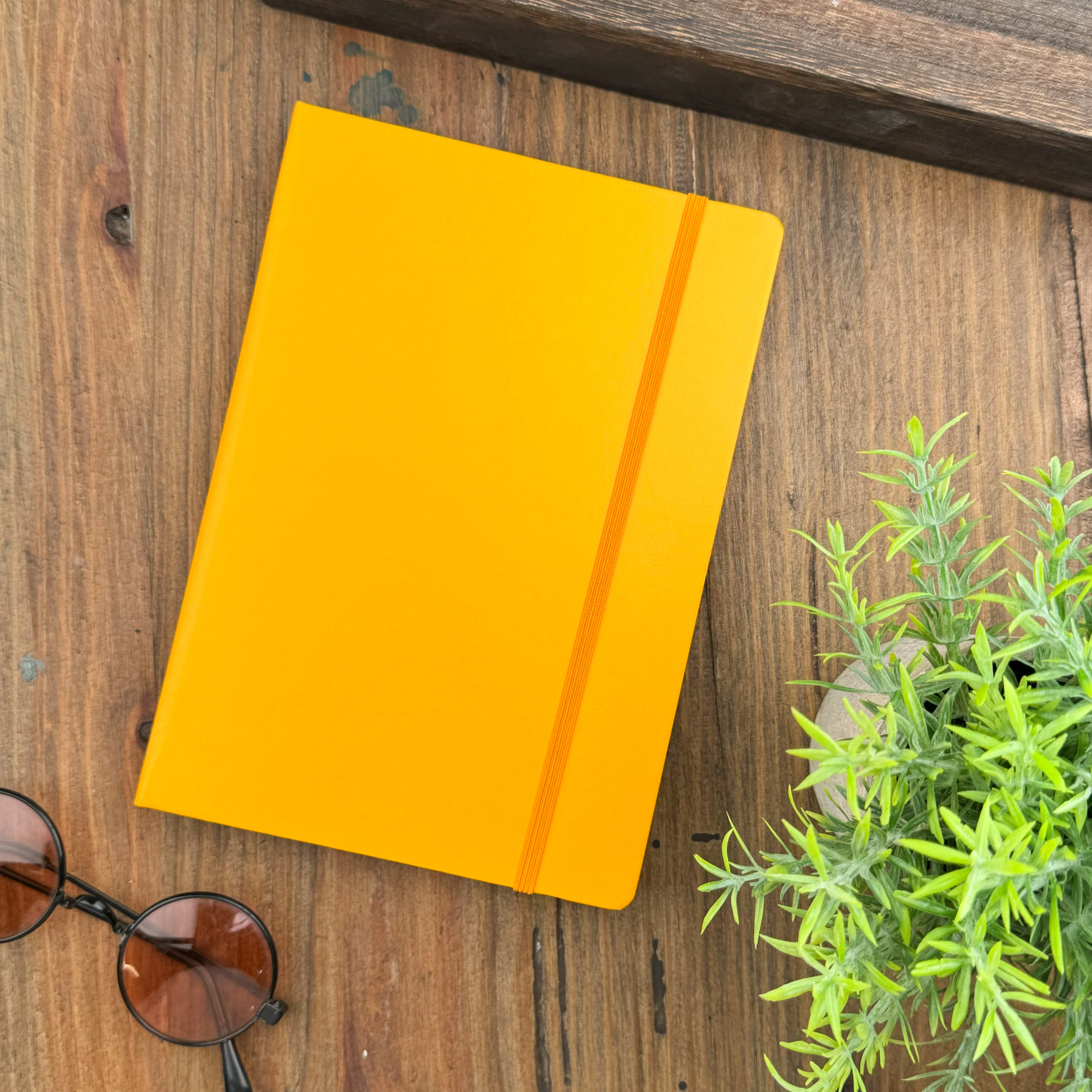 Leuchtturm A5 120g Hardcover Notebook - Plain - Image 8