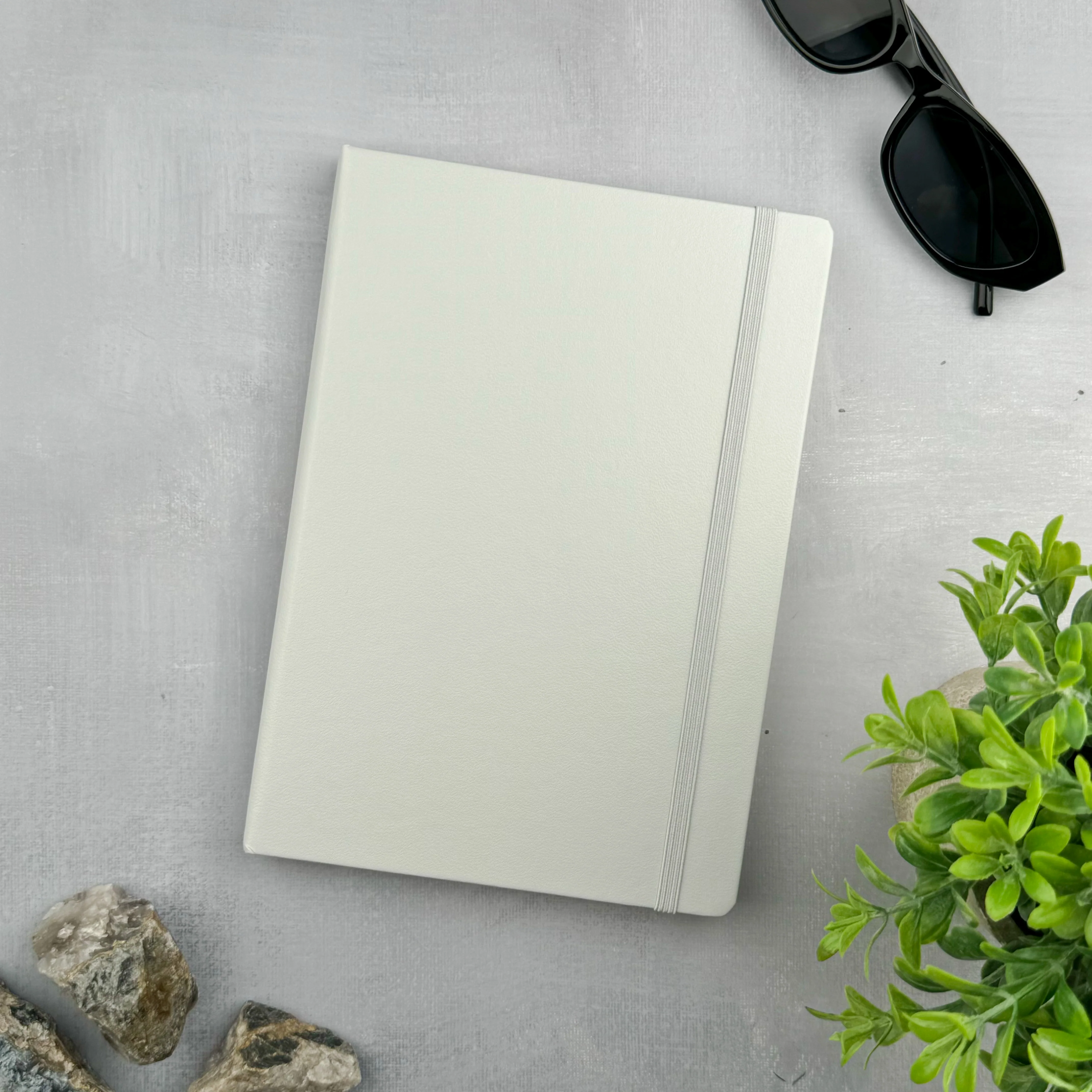 Leuchtturm A5 Hardcover Notebook - Plain - Image 10