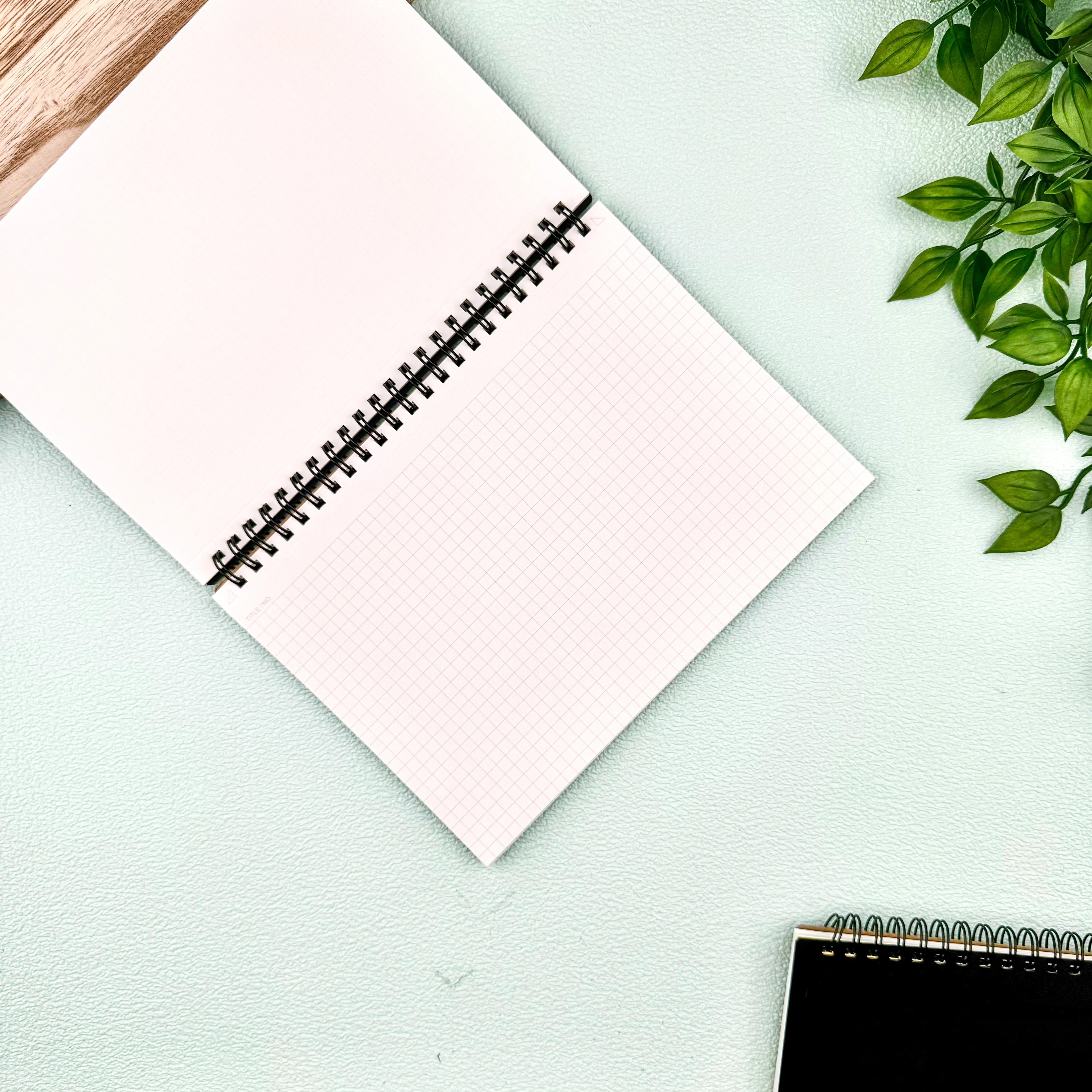 Maruman Mnemosyne Notebook - Grid - A5 - Image 2