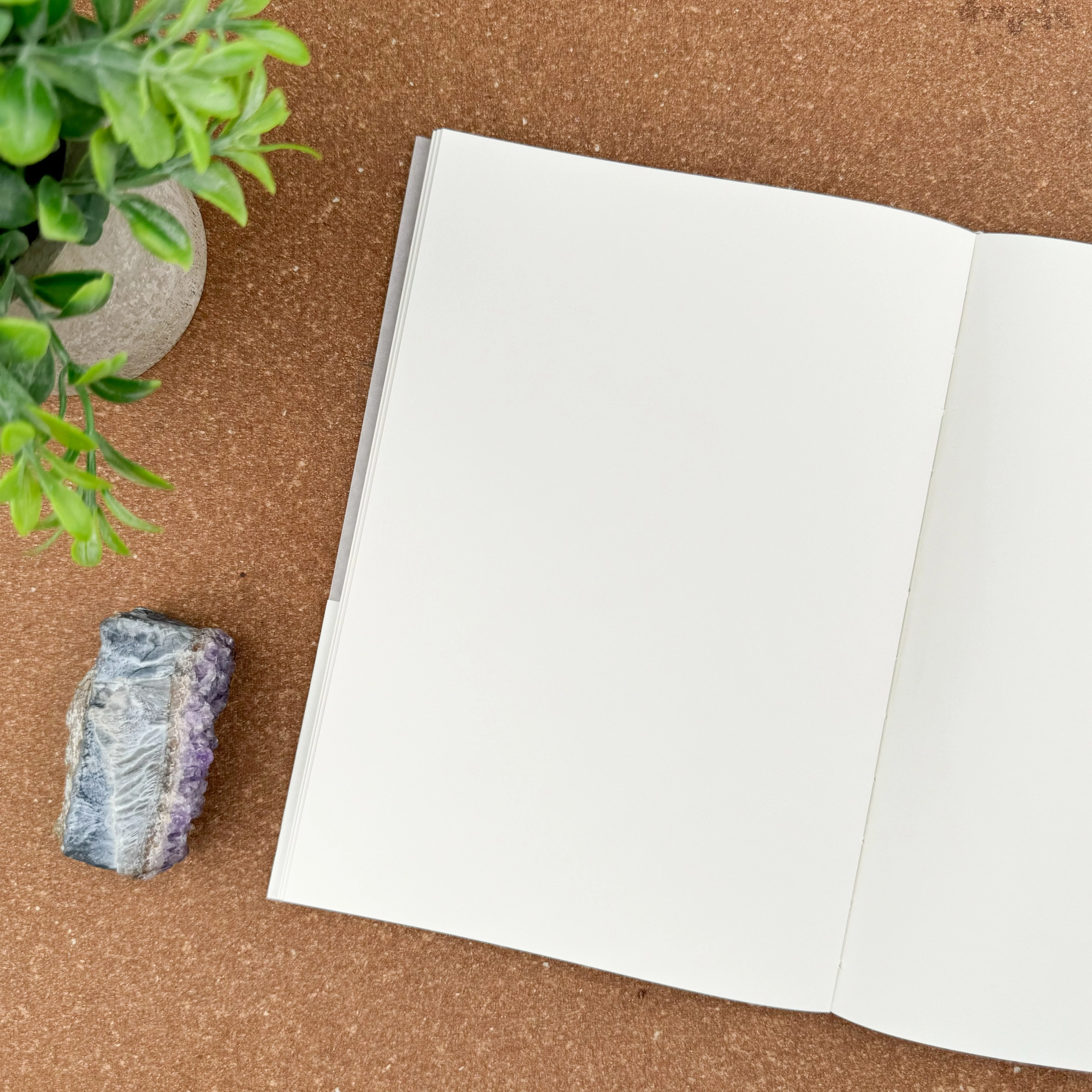 Midori MD Cotton Notebook - Plain - A5 - Image 3