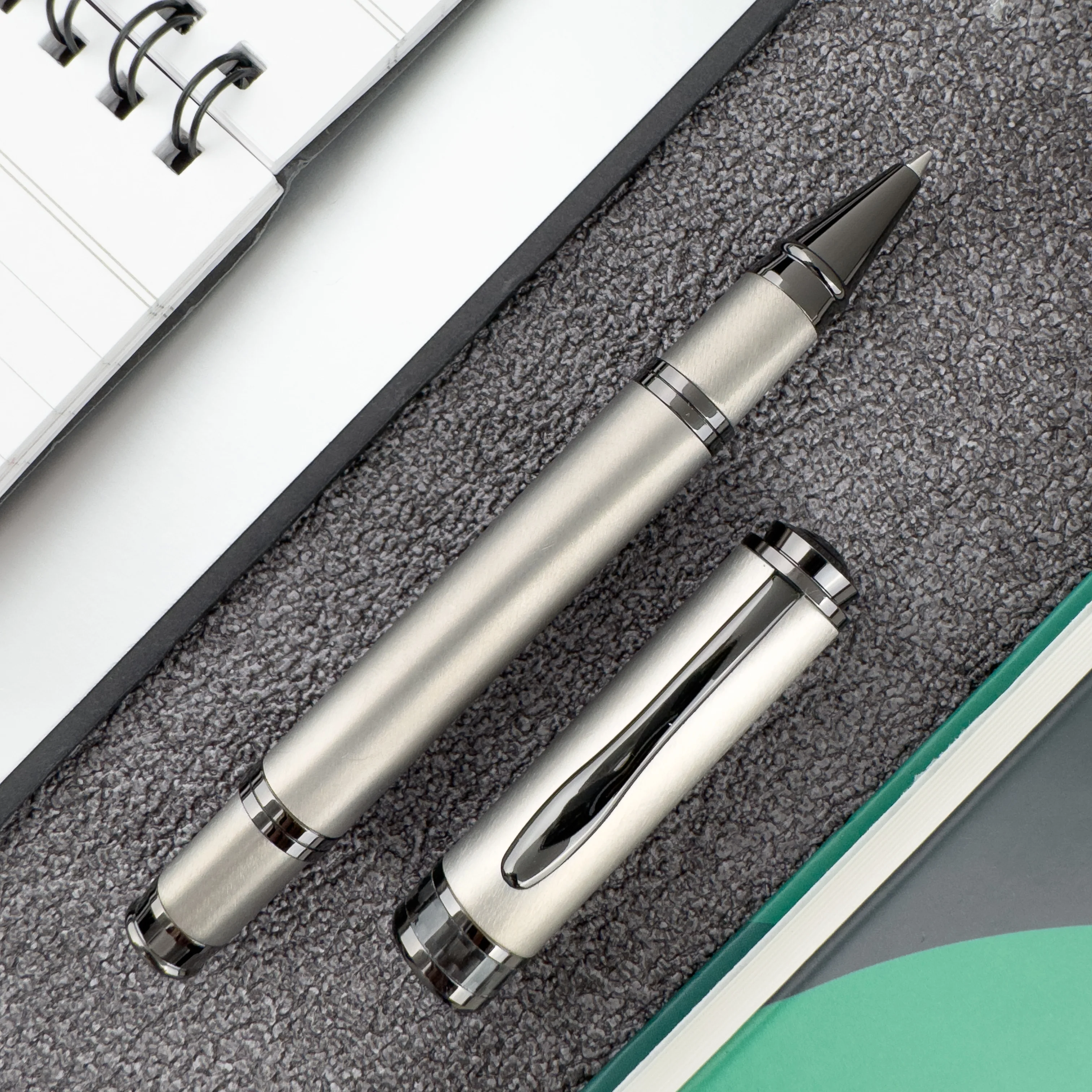 Monteverde Innova Rollerball Pen - Titanium (Limited Edition) - Image 2