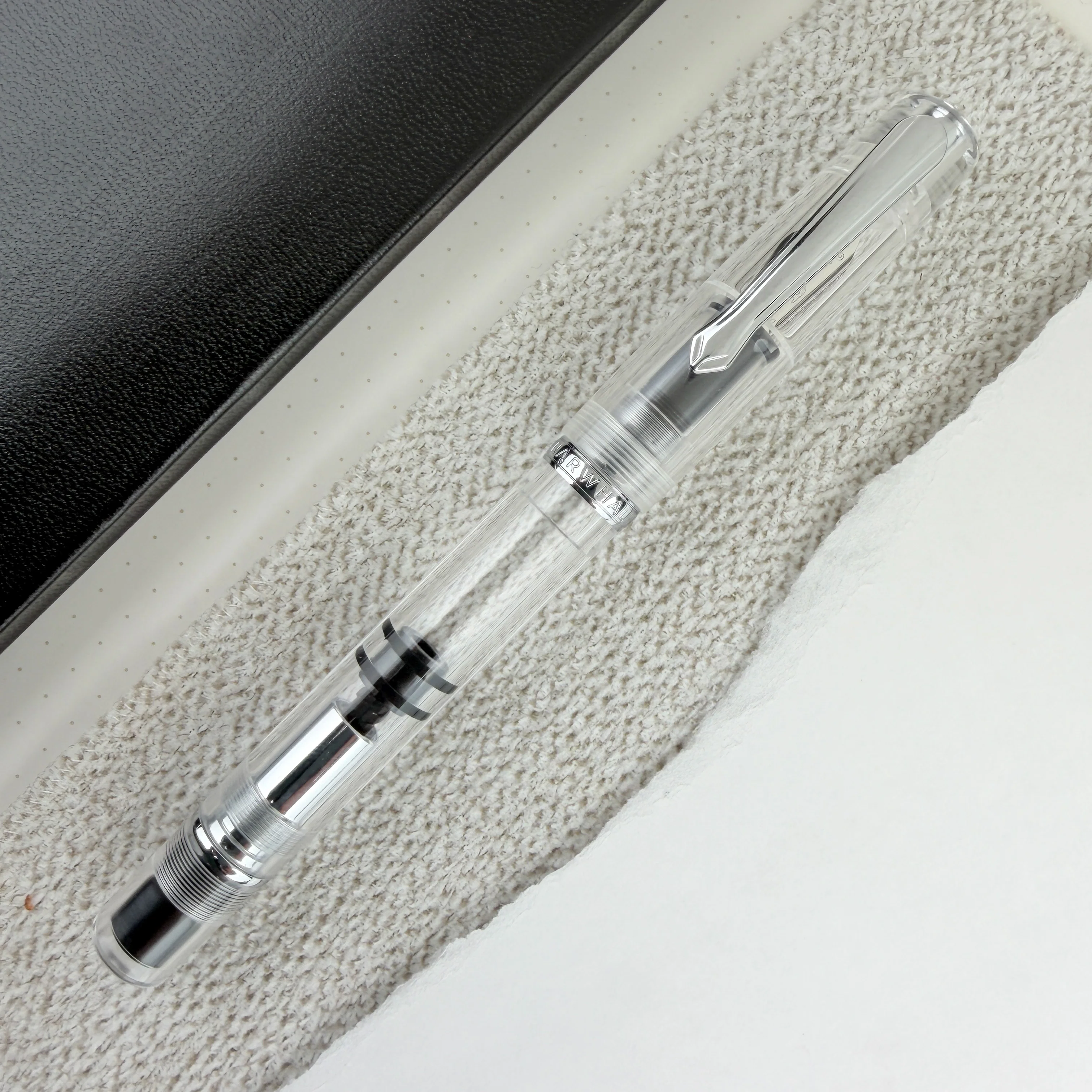 Nahvalur (Narwhal) Original Fountain Pen - Demonstrator - Image 2