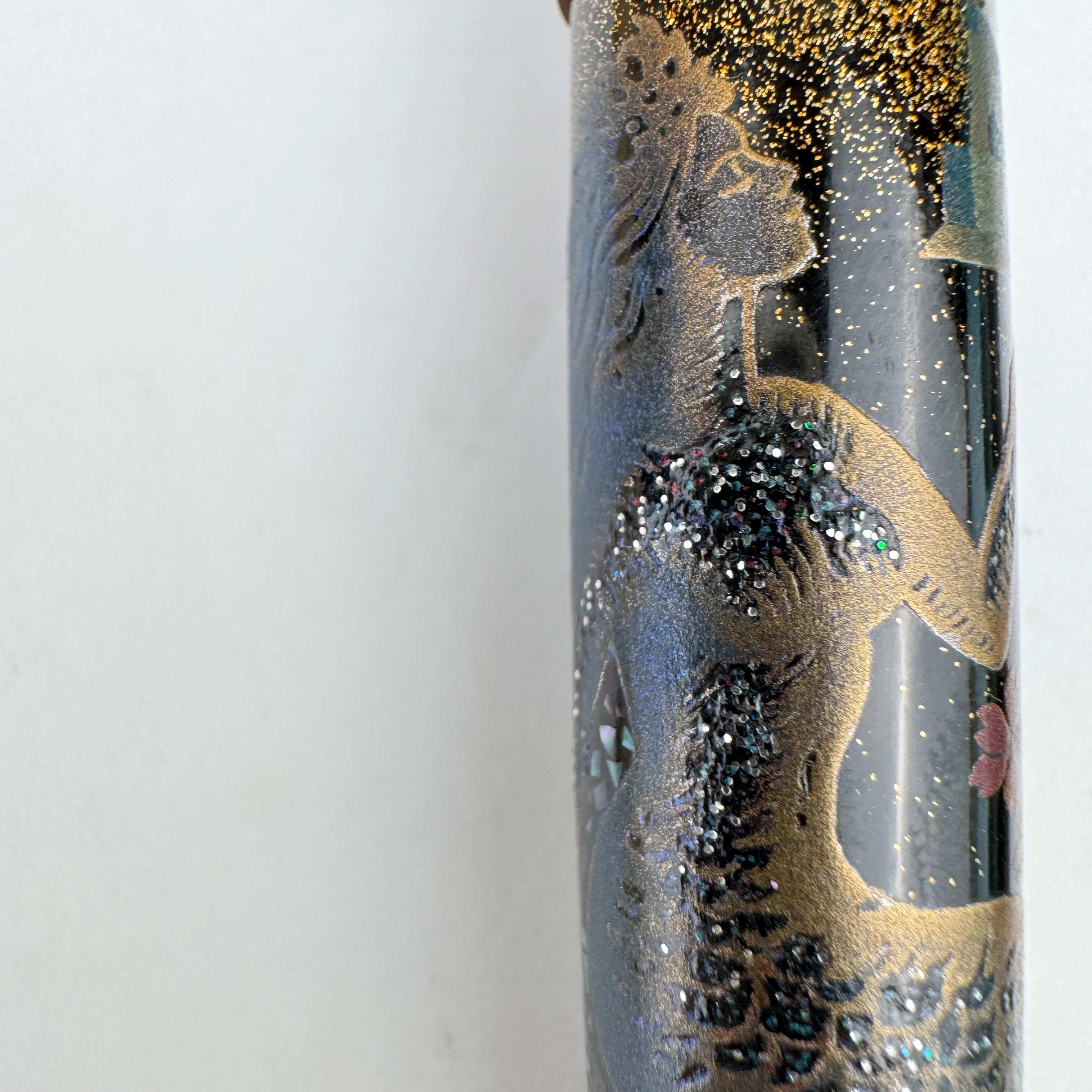 Nino Marino Signature Parthenope Maki-e Fountain Pen - The Song of Two Seas (Limited Edition) - Image 3
