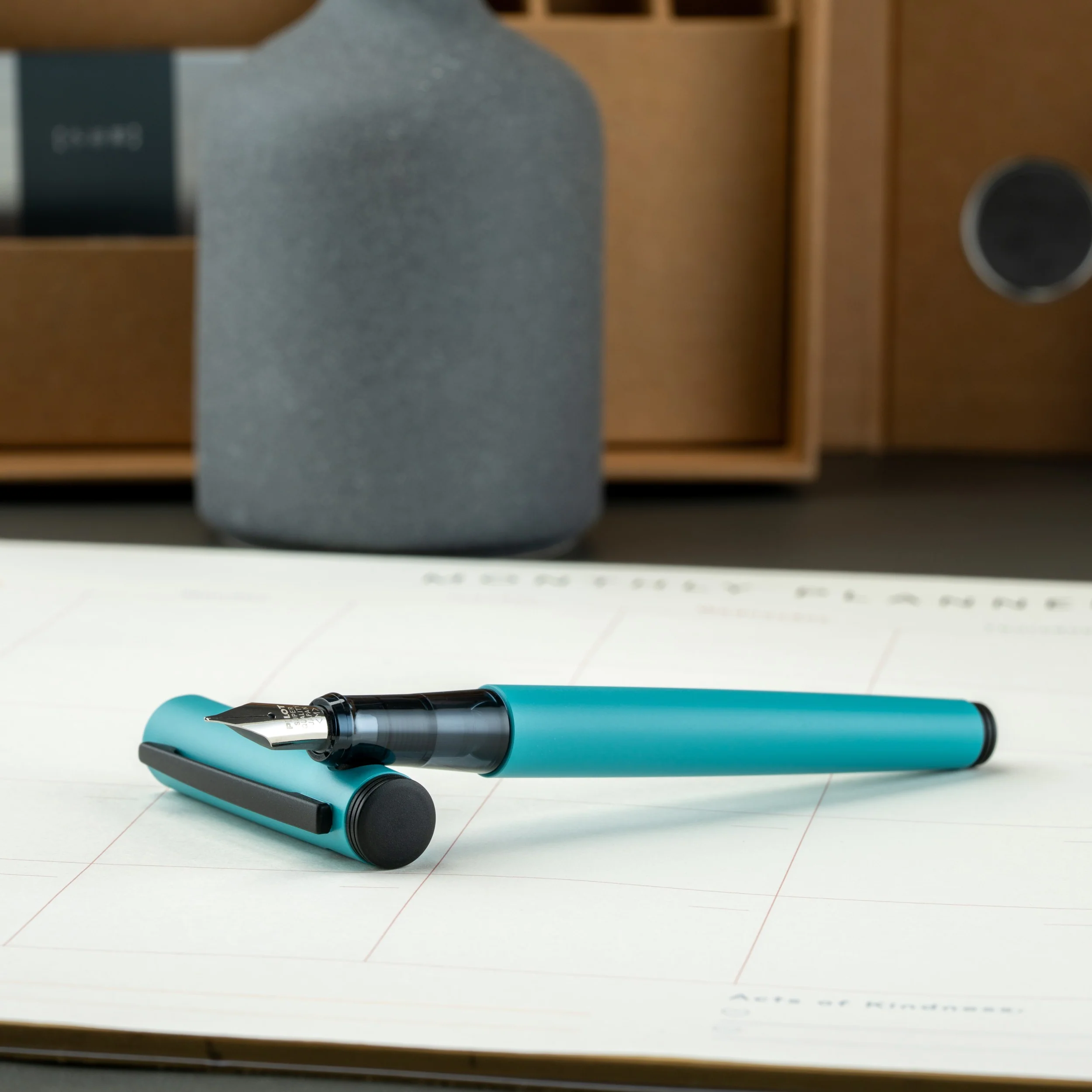 Pilot Explorer Fountain Pen - Matte Turquoise - Image 3