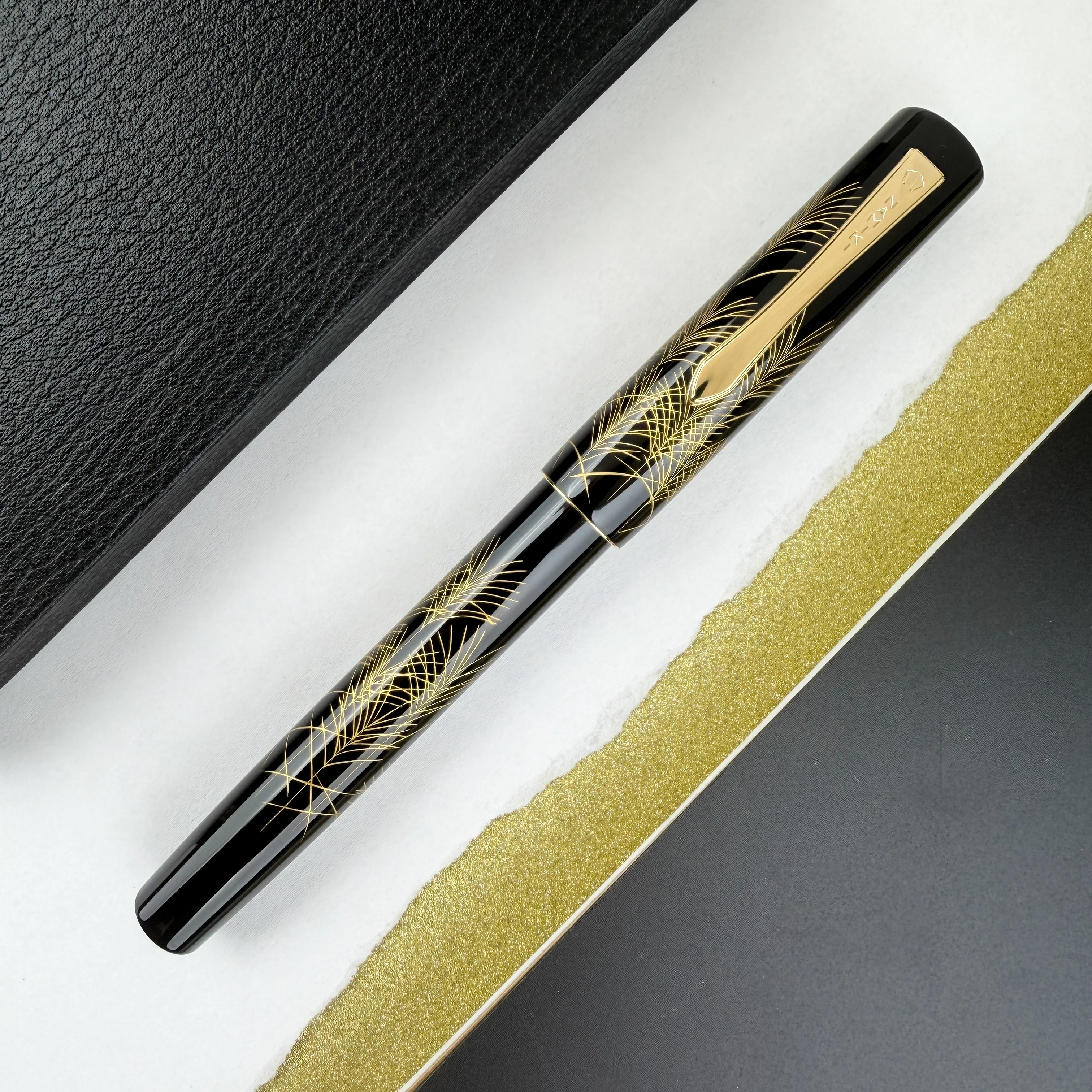 Namiki Chinkin Fountain Pen - Silver Grass - Image 2