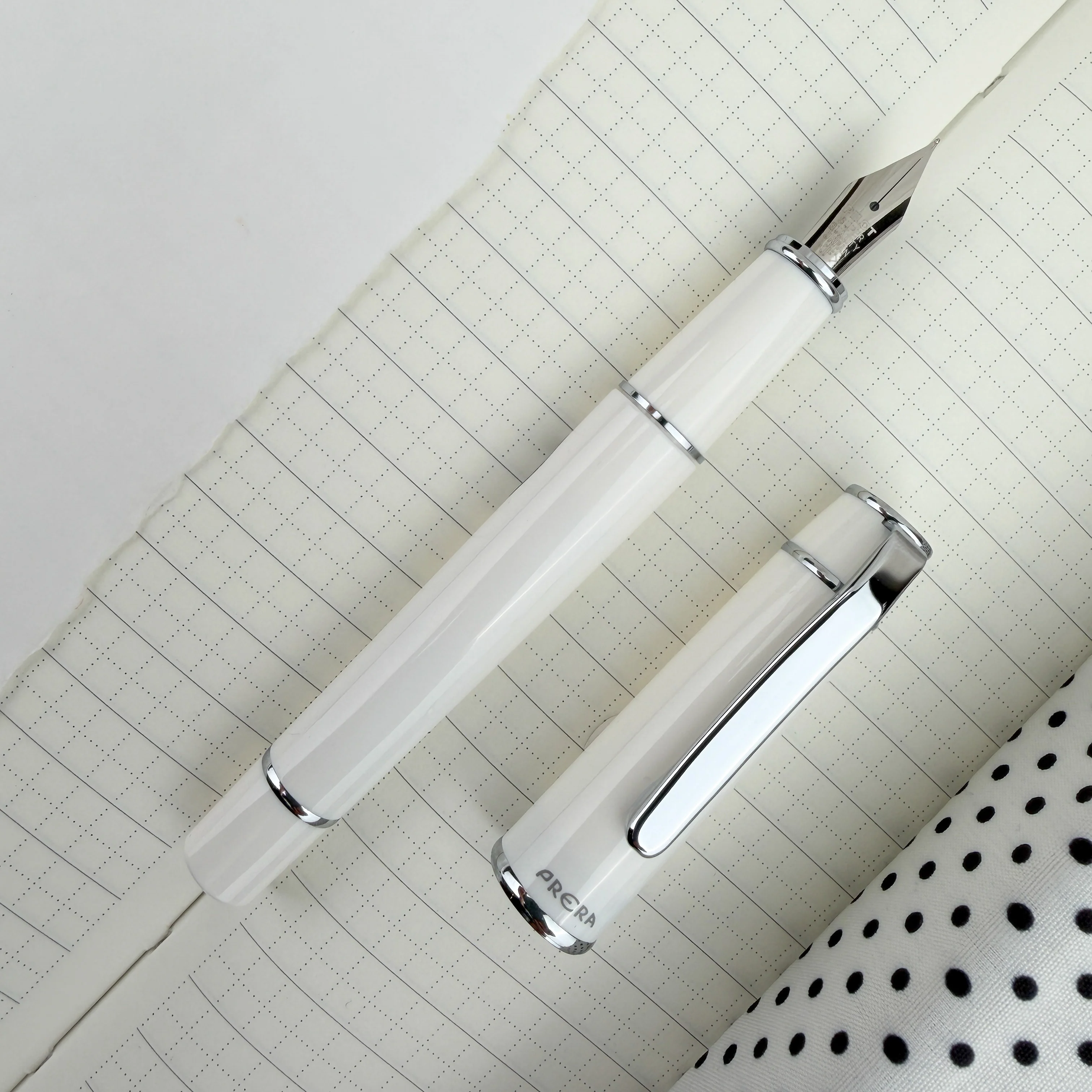 Pilot Prera Fountain Pen - Porcelain White