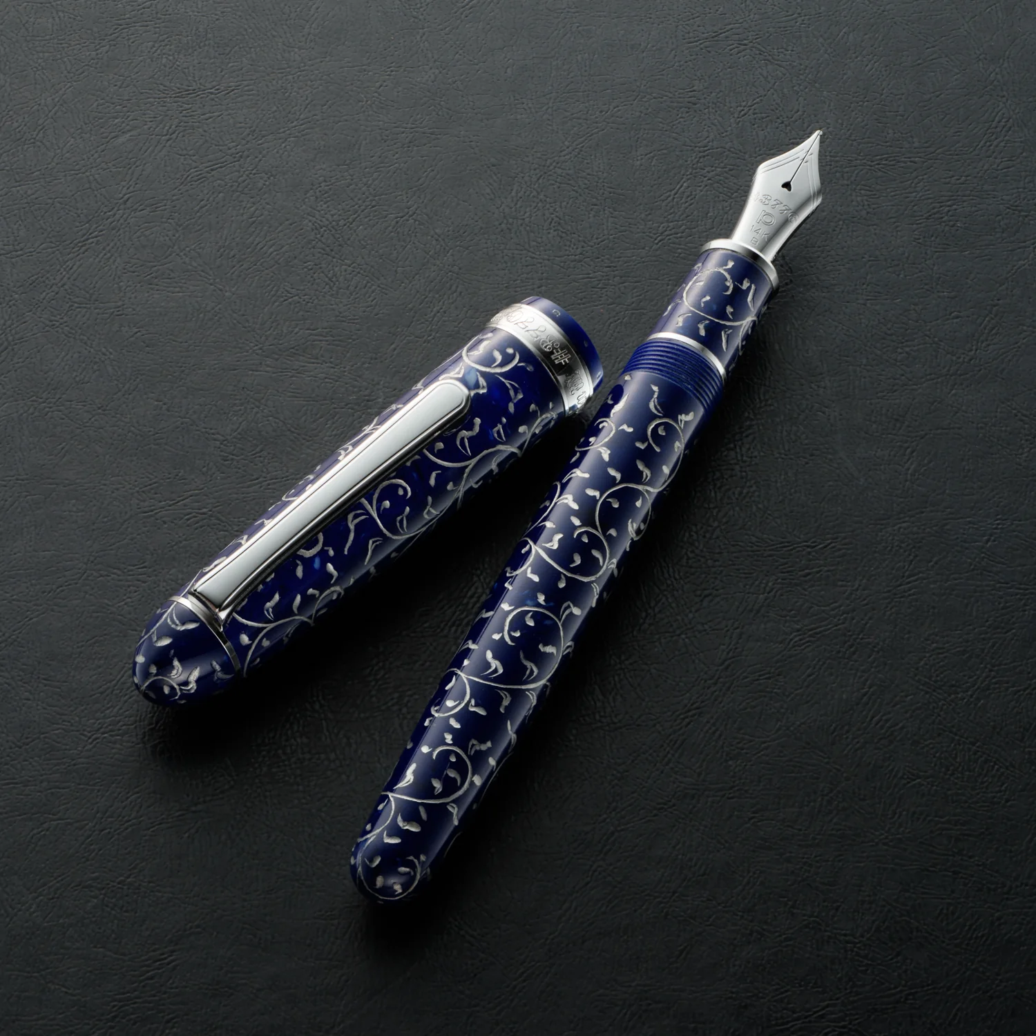 Platinum #3776 Celluloid Fountain Pen - Karakusa - Image 3