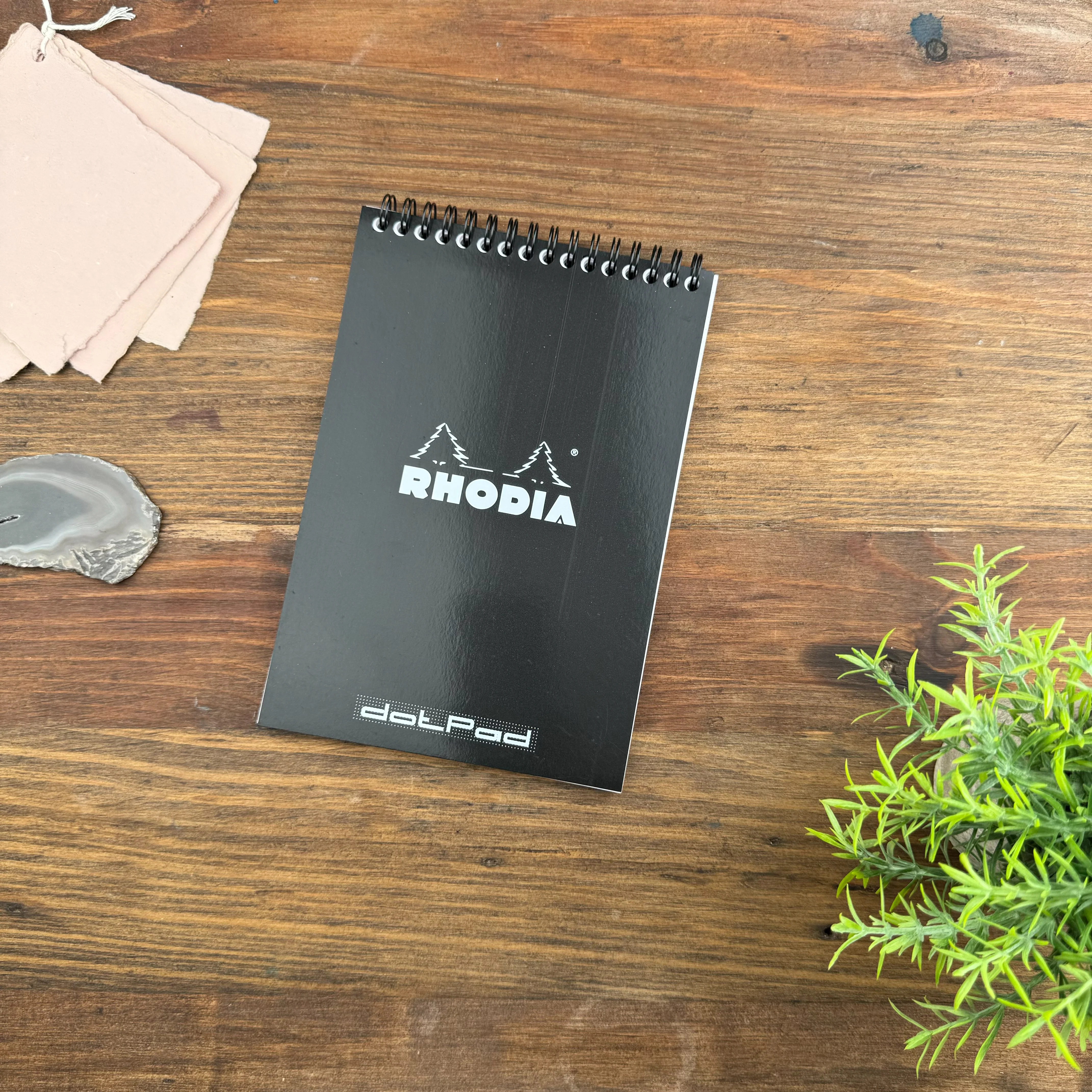 Rhodia Wirebound Notepad - Dot 80 sheets - 6 x 8 1/4 - Image 3