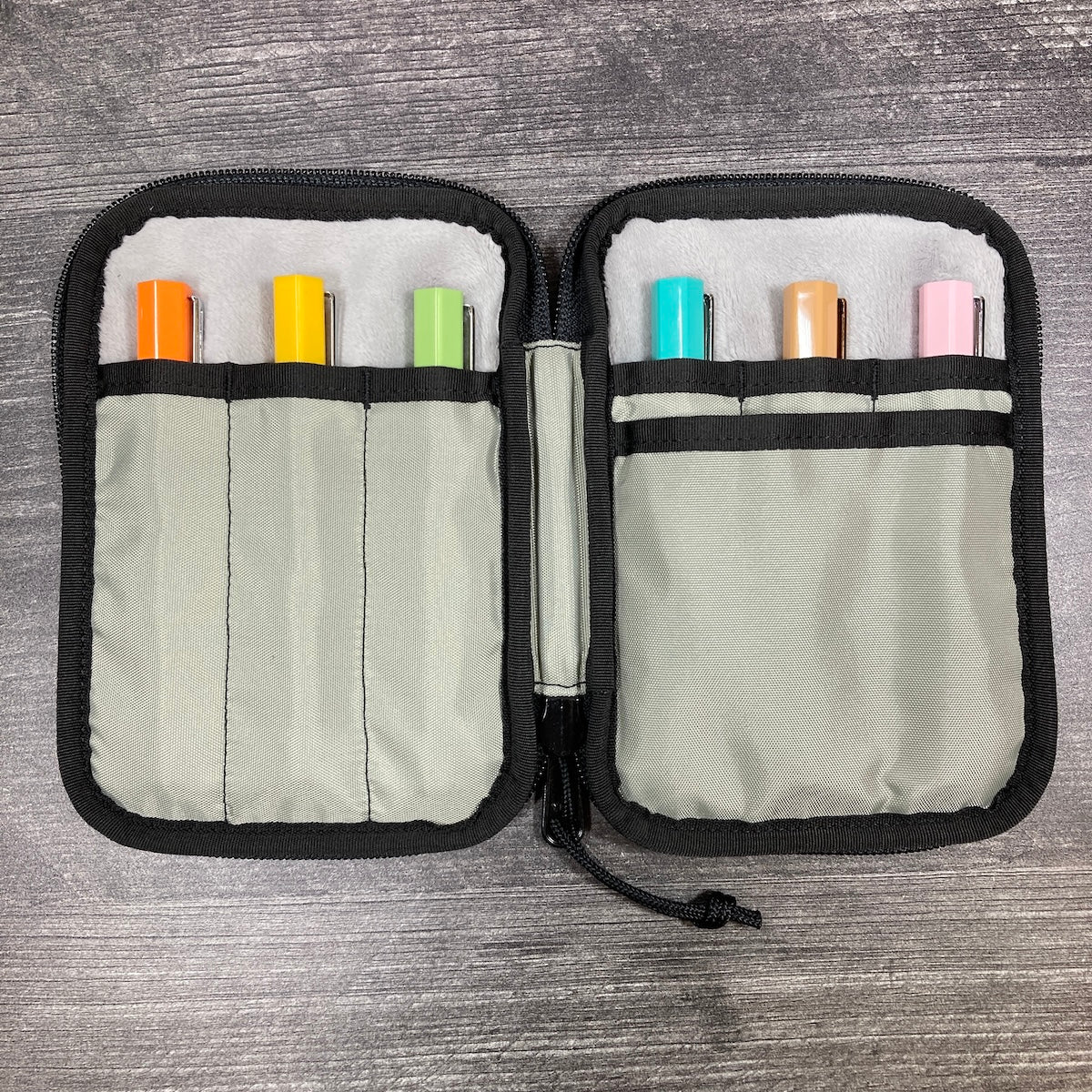 Rickshaw Bagworks Fillmore 6-Pen Case - City Views (Atlas Exclusive) - Image 7