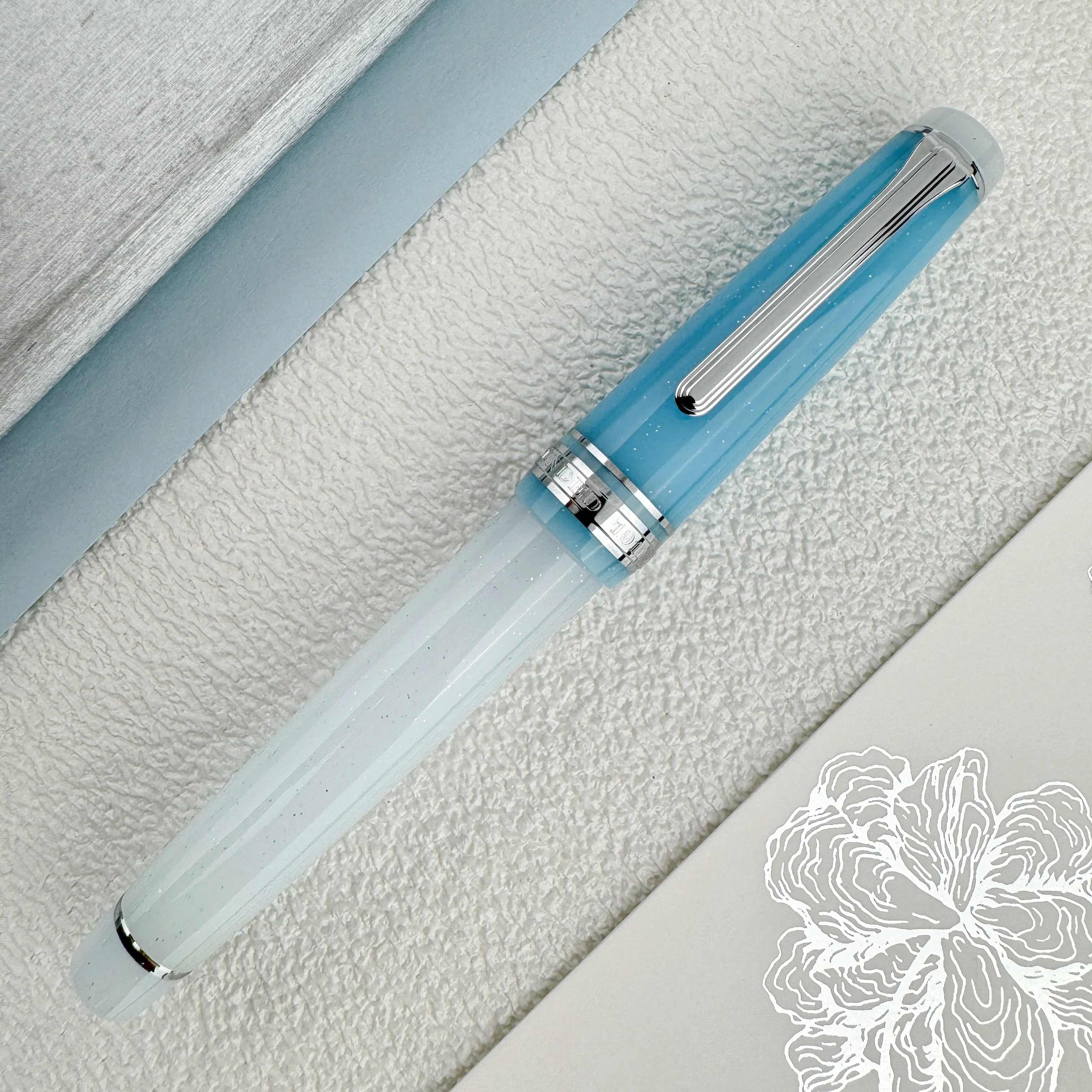 Sailor Pro Gear Fountain Pen - Sapporo Snow Festival (Special Edition) - Image 2