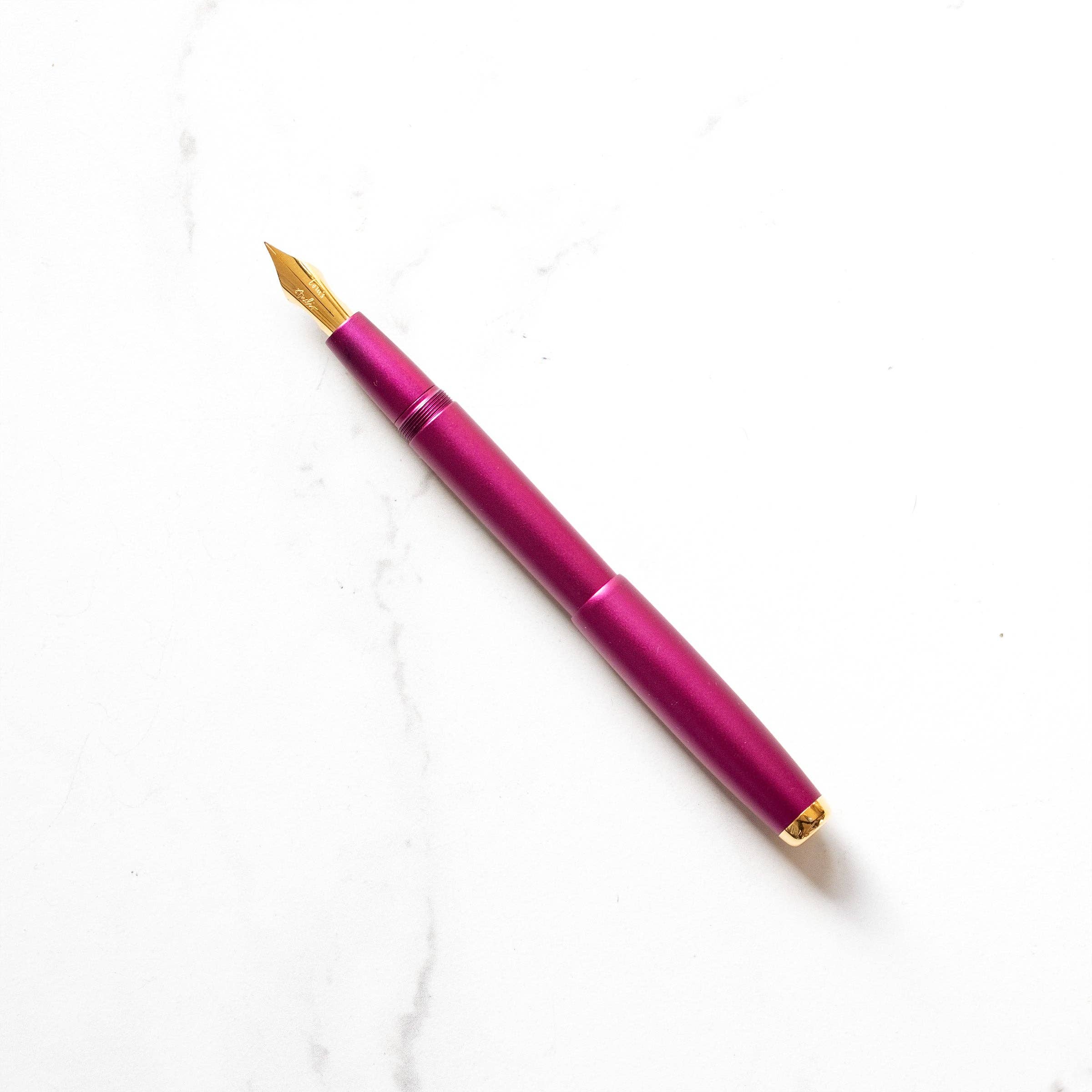 Tom's Studio The Studio Fountain Pen - Mulberry - Image 3