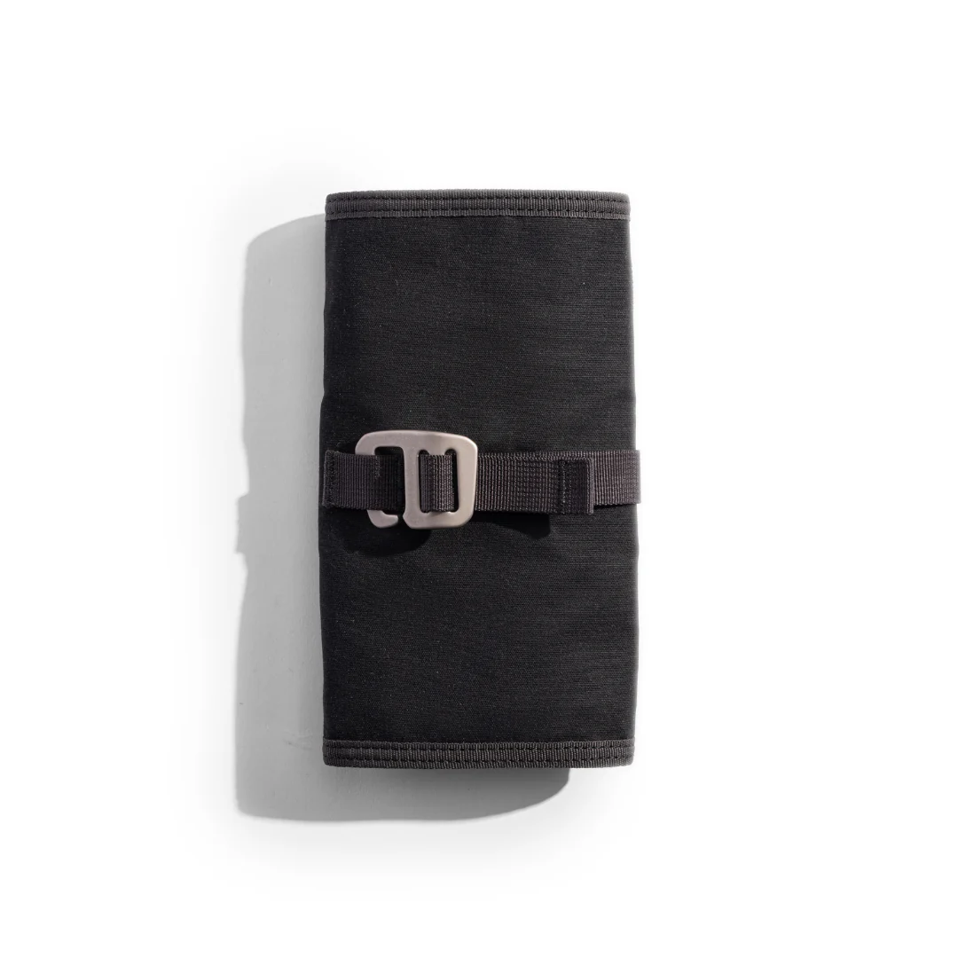 Lochby Tool Roll - Image 27