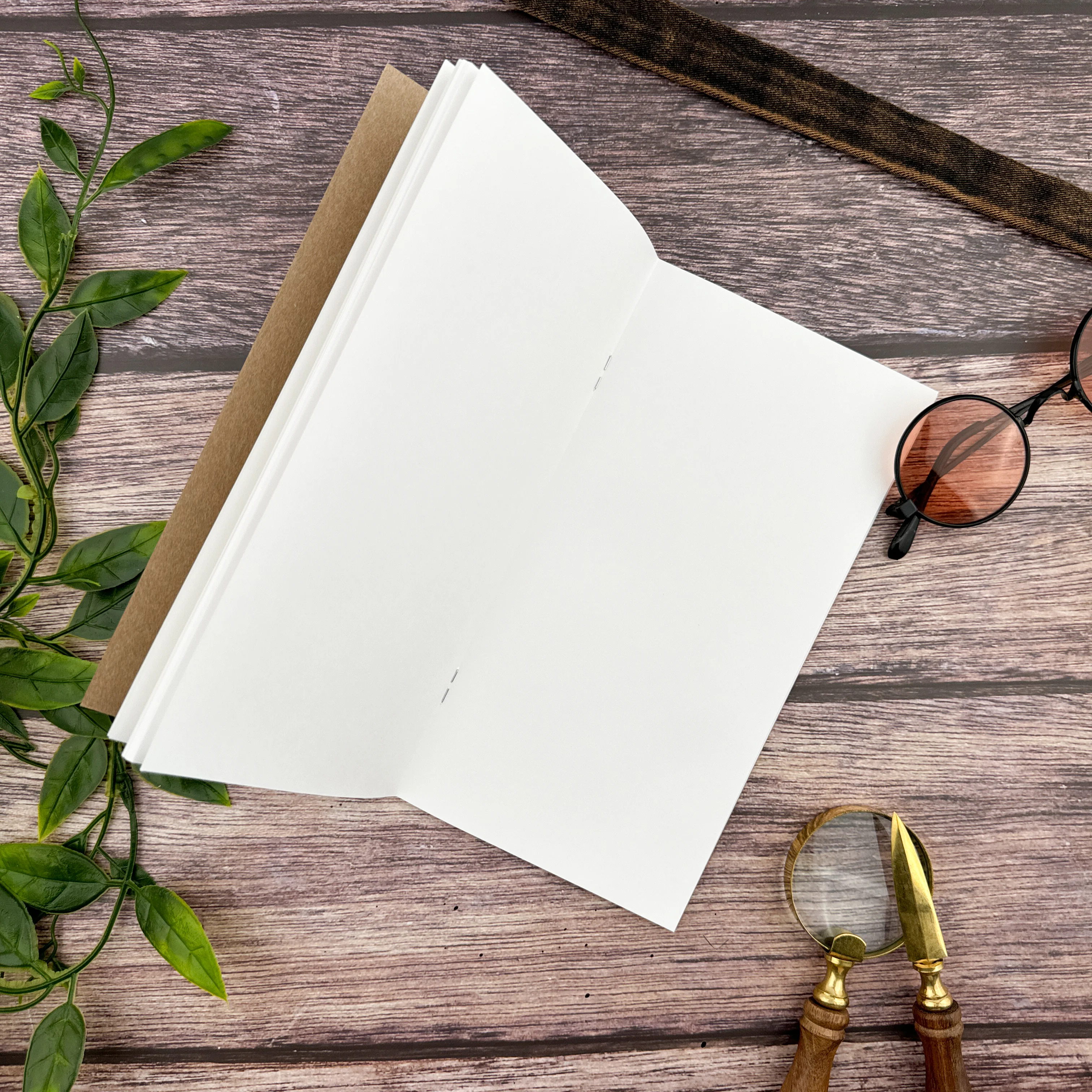 Traveler's Blank Notebook Refill - Regular Size - Image 3