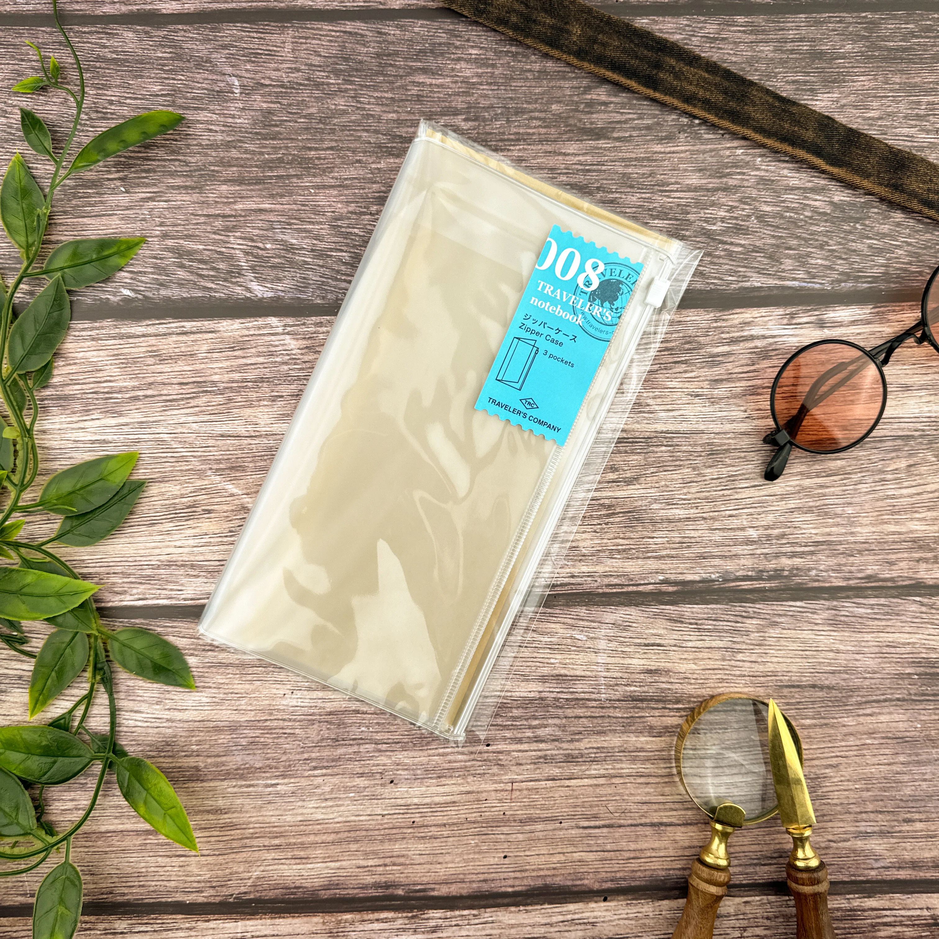 Traveler's Zip Pocket - Regular Size