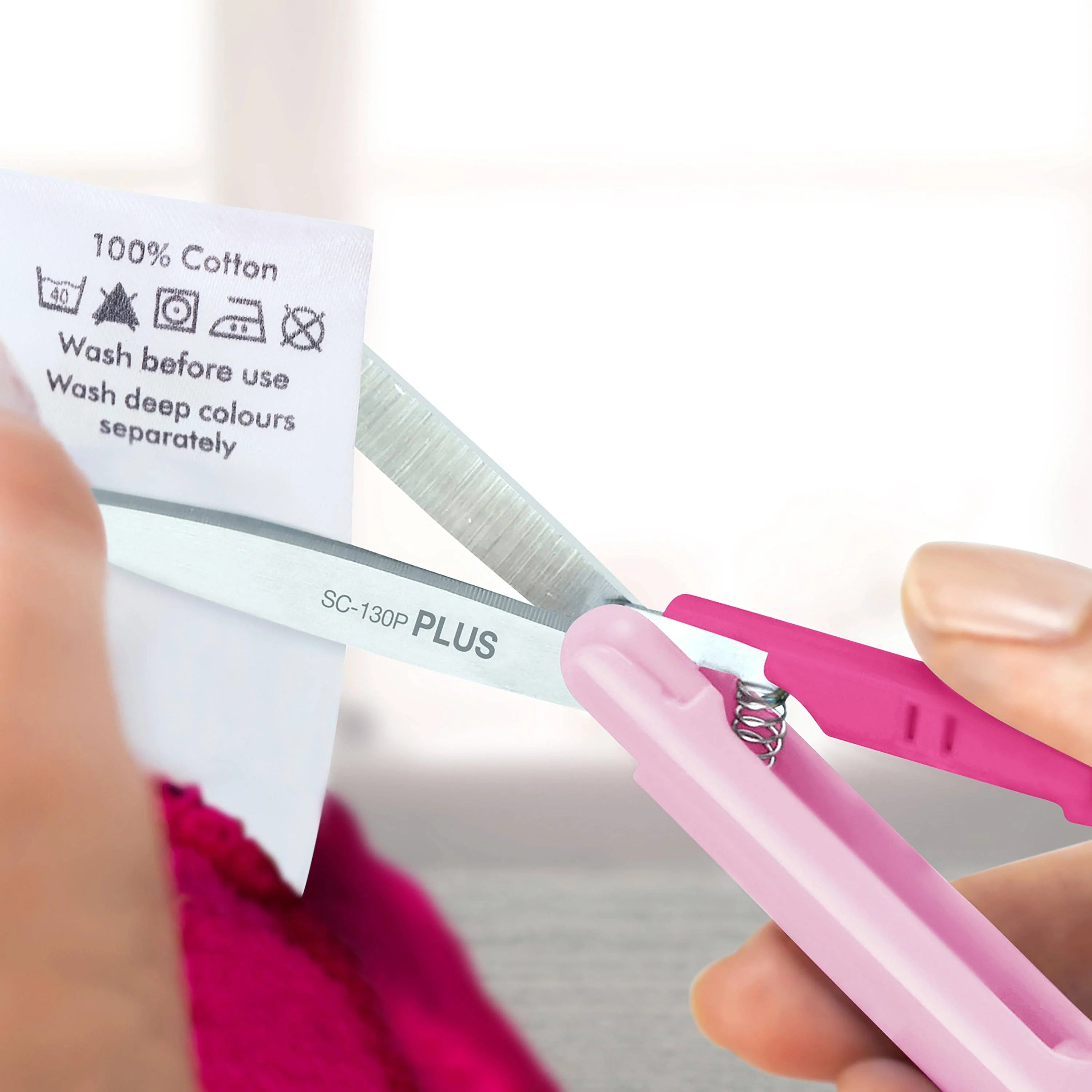 PLUS Twiggy™ Curved Blade Scissors - Image 10