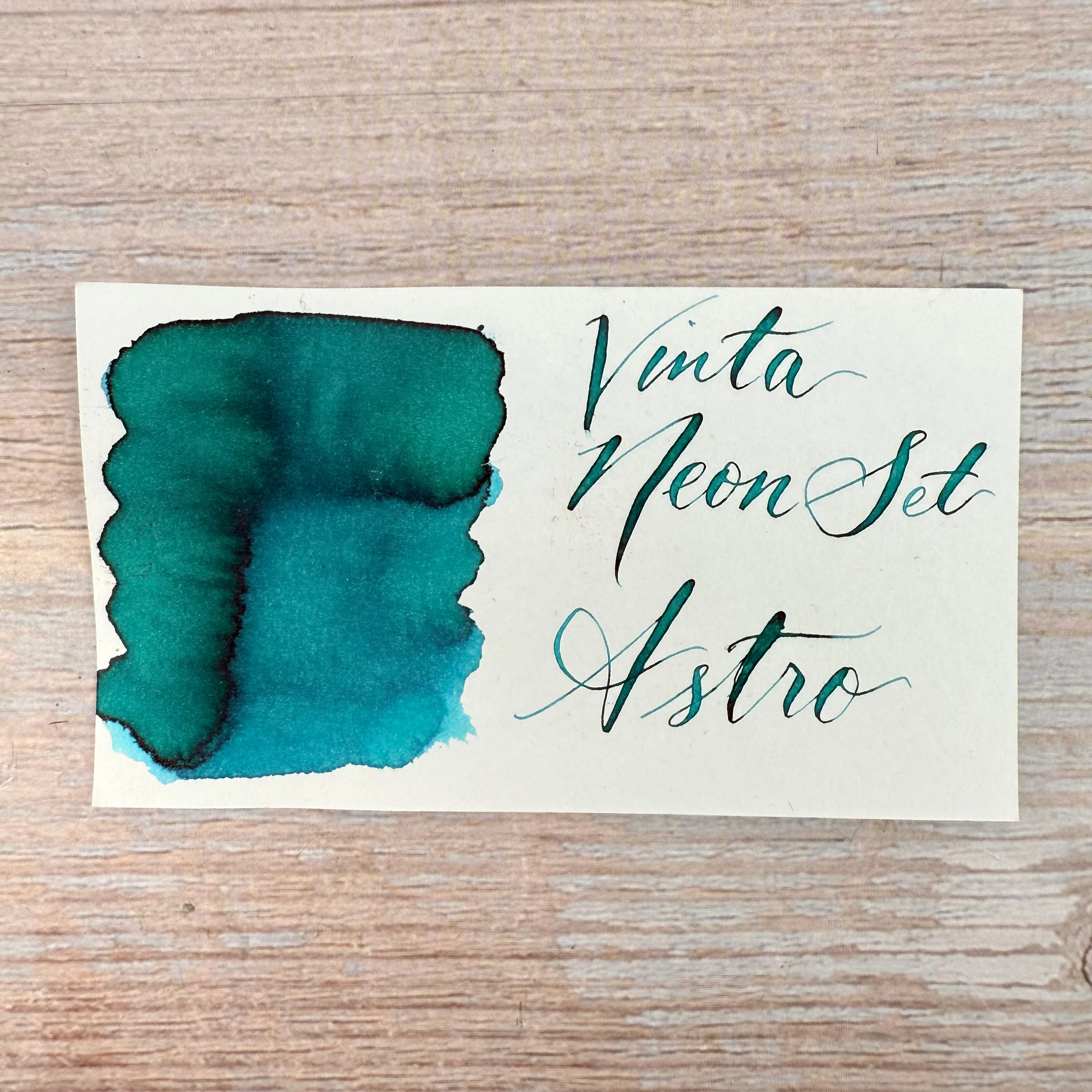 Vinta Neon Collection - 3 x 15ml Bottled Ink - Image 4