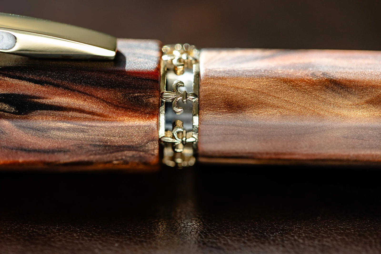 Visconti Medici Fountain Pen - Briarwood w/ Gold Trim - Image 5