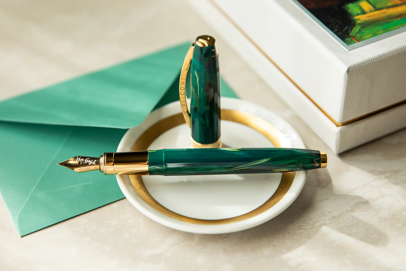 Visconti Van Gogh Fountain Pen - The Novel Reader - Image 7