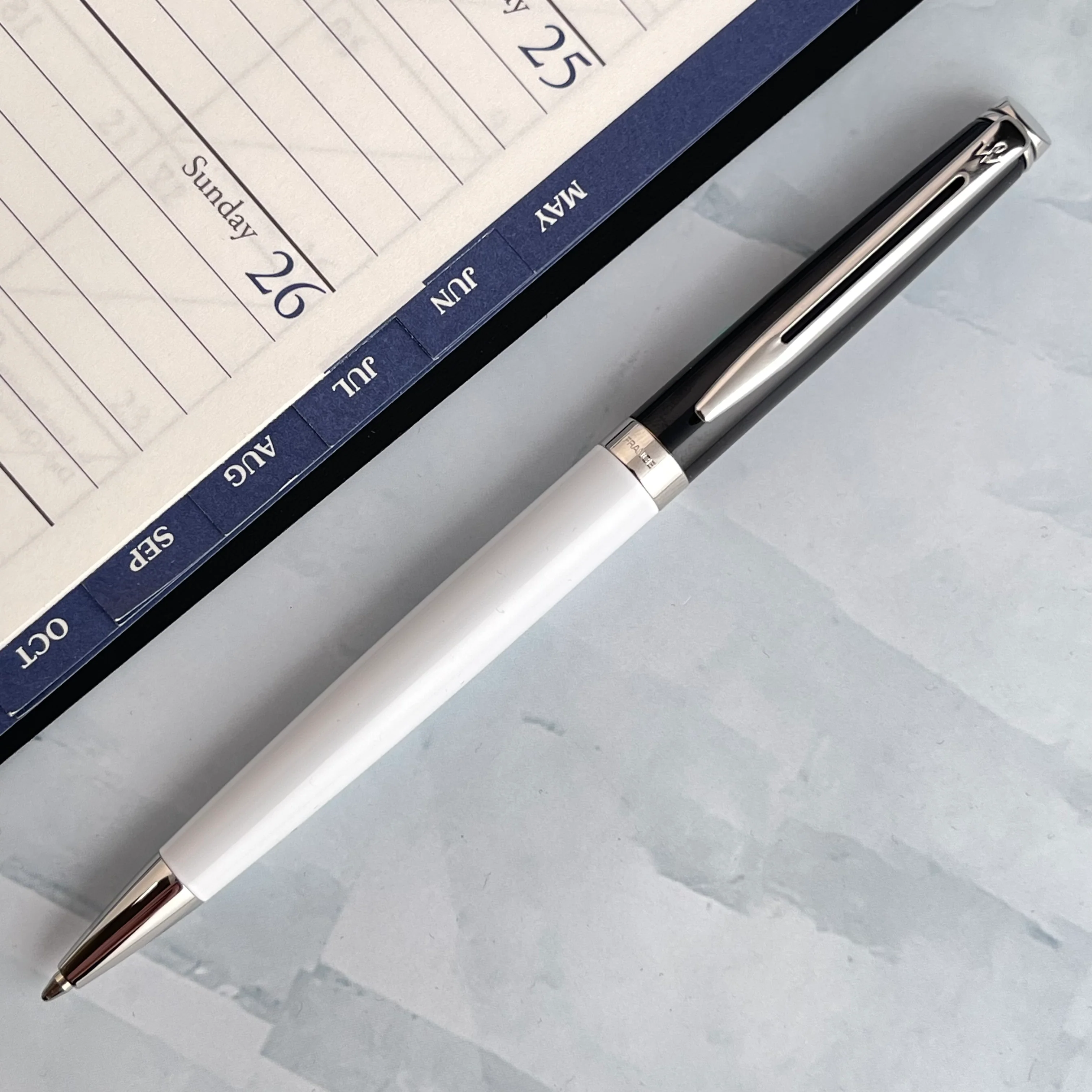 Waterman Hemisphere Color Block Ballpoint Pen - Black / White (Special Edition) - Image 2